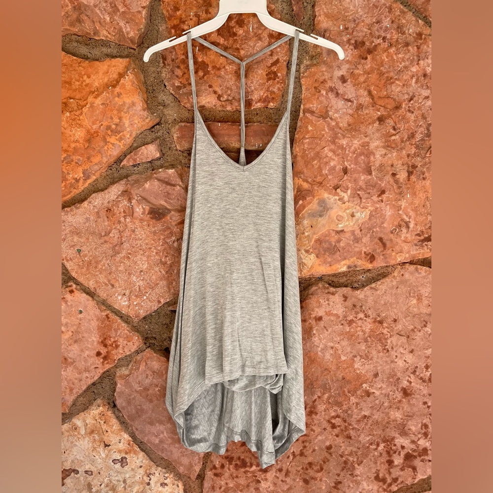 Gray athletic long open back spandex tank top blouse
